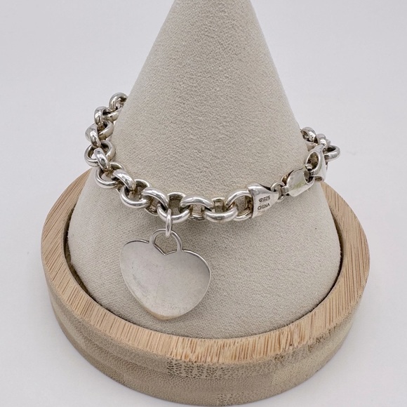 Sterling Silver Heart Charm Bracelet Heart Tag Round Links Marked 925 - Picture 1 of 4